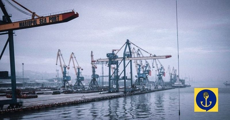 Маріупольський морський порт окупанти перетворюють на військову базу – Андрющенко