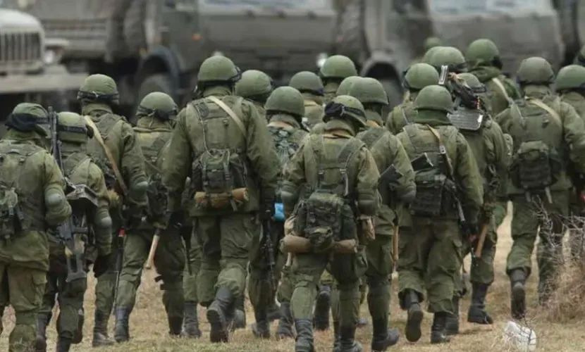 На тлі великих втрат, росіяни забирають до армії чоловіків на Донеччині