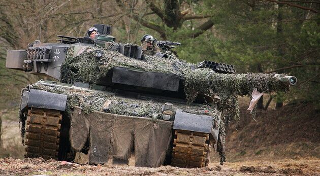 Україна очікує на позитивне рішення щодо передачі Британією та Німеччиною танків