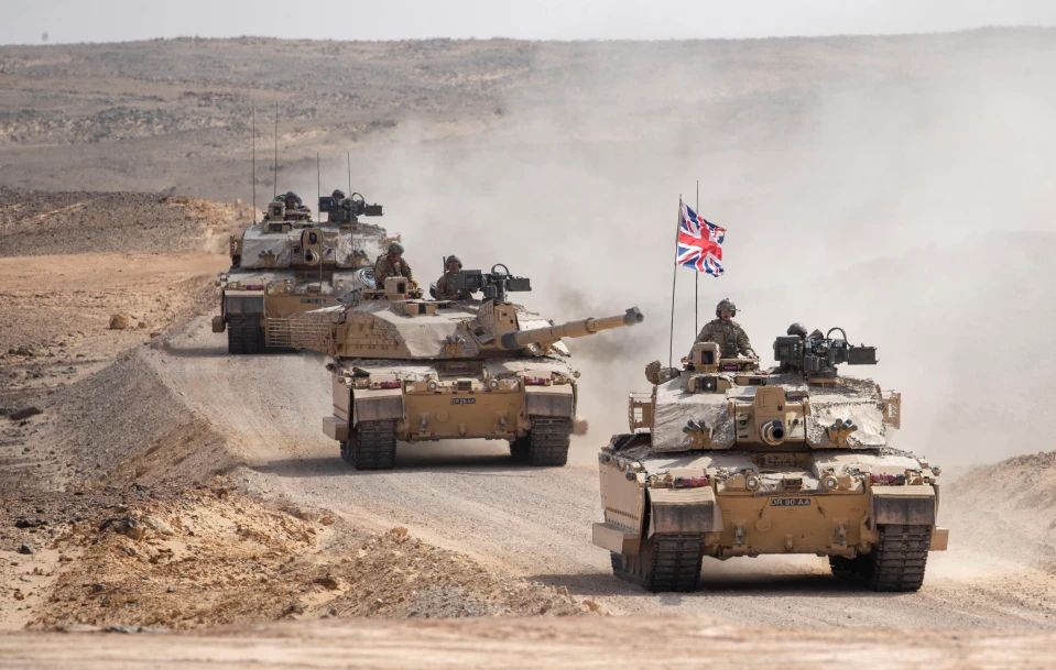Британці негайно нададуть Україні перші 4 танки Challenger 2