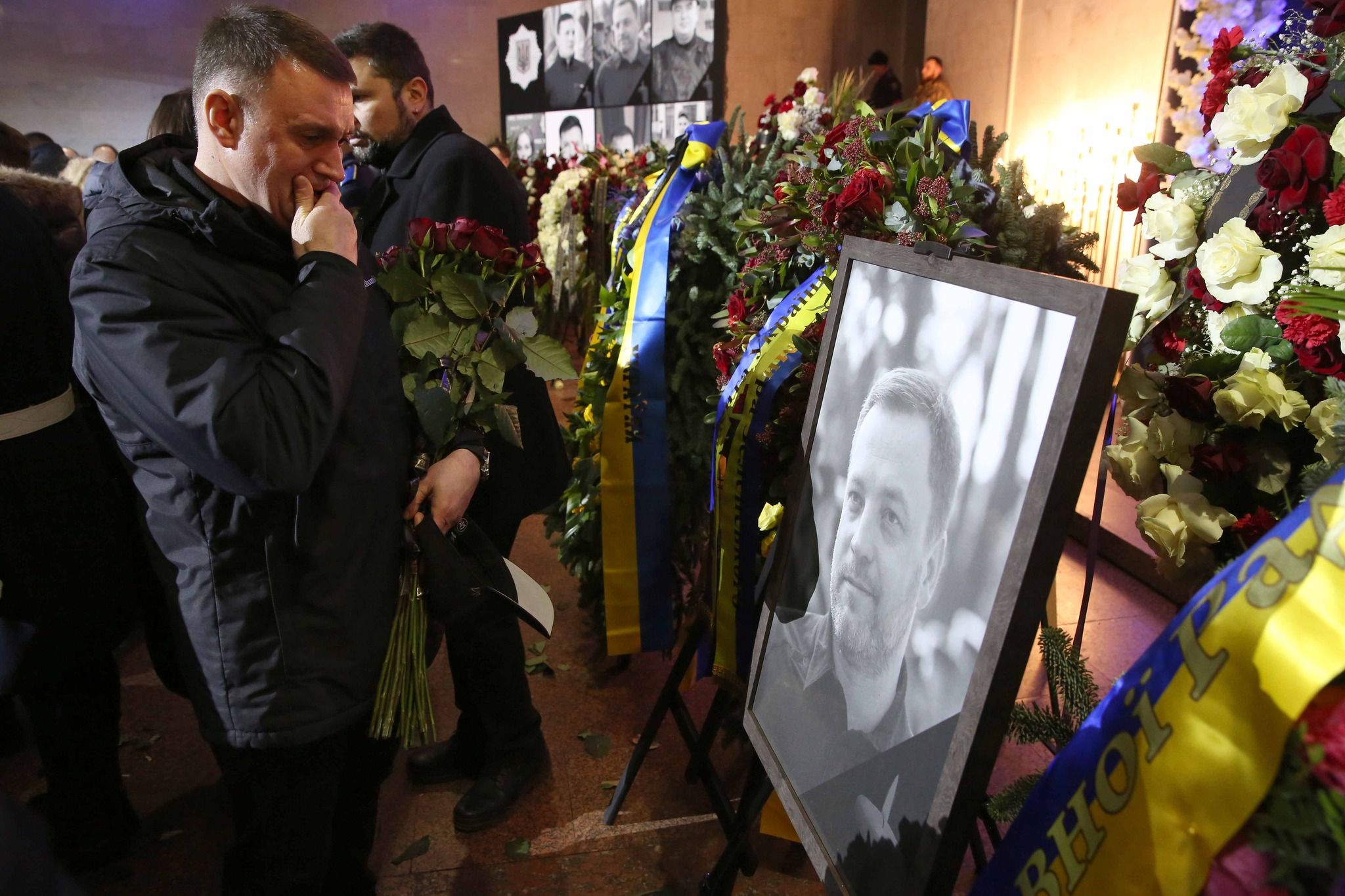 Церемонія прощання із загиблими керівниками МВС відбулася в Українському домі.