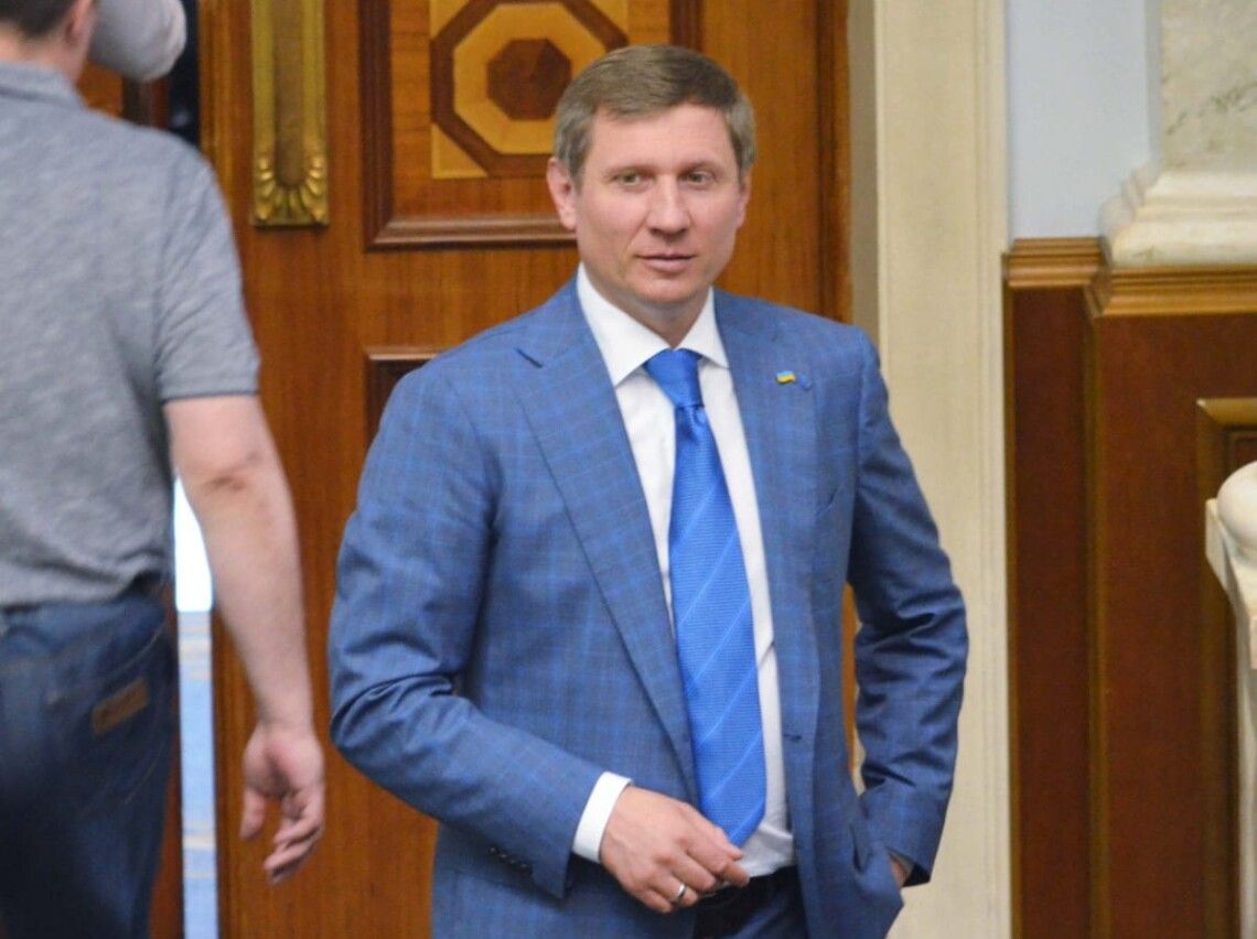 Депутат ВР Шахов підозрюється в недостовірному декларування