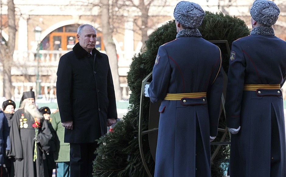 Путін вперше визнав загрозу розпаду рф на московитів та уральців