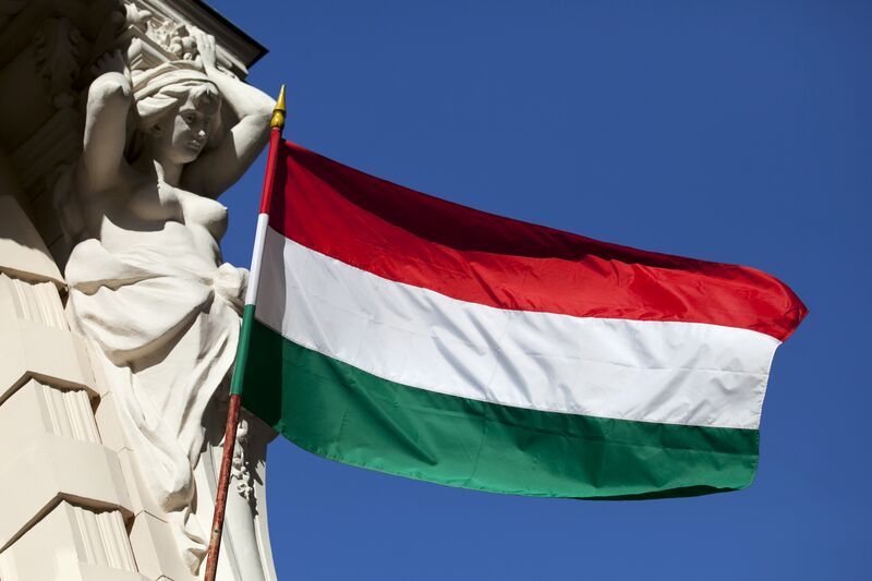 08:23 Угорщина підтвердила блокування спільної заяви ЄС про ордер на арешт Путіна.