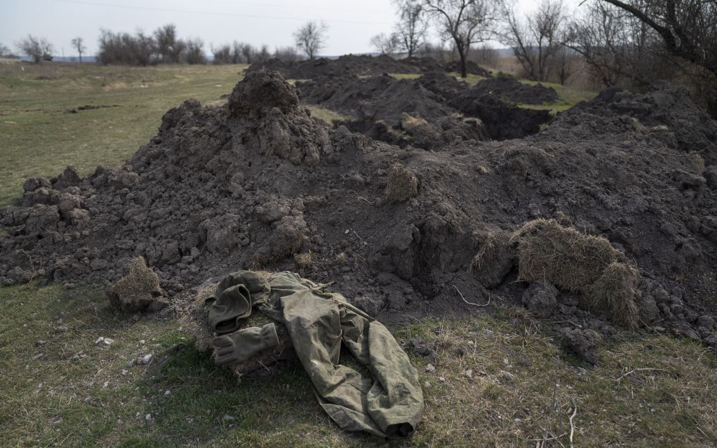 На Запоріжжі окупанти нарили окопів завдовжки 70 км