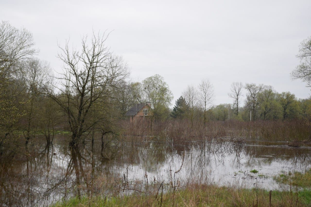Весняне водопілля спричинило підтоплення низки  прирічкових сіл Черкащини, фото