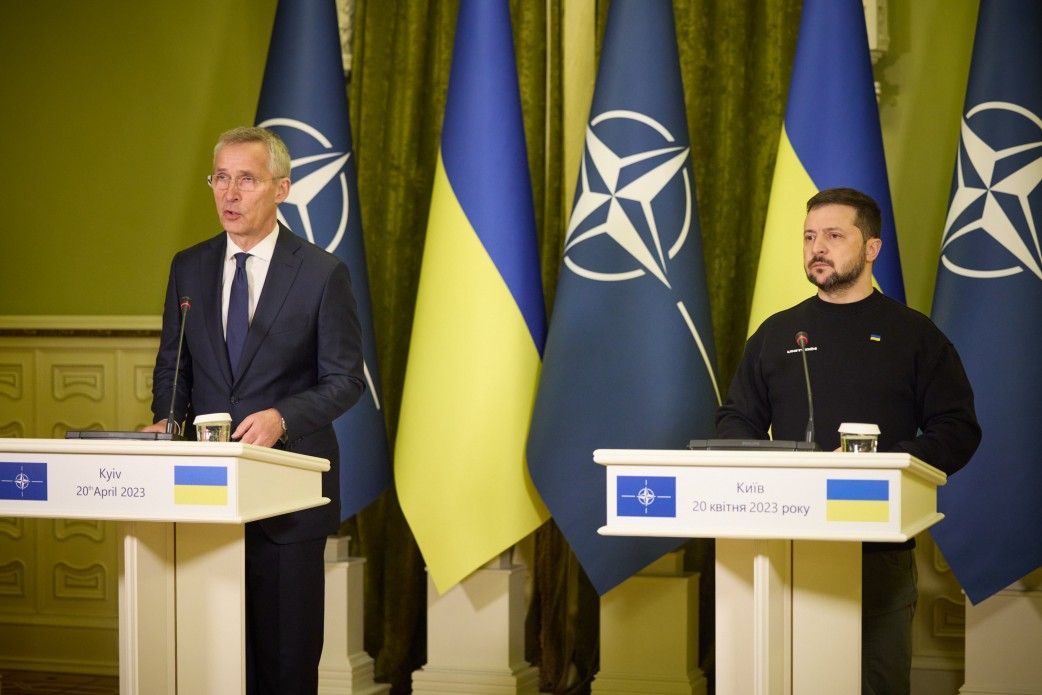 НАТО готове розпочинати нову главу у відносинах із Україною – Зеленський