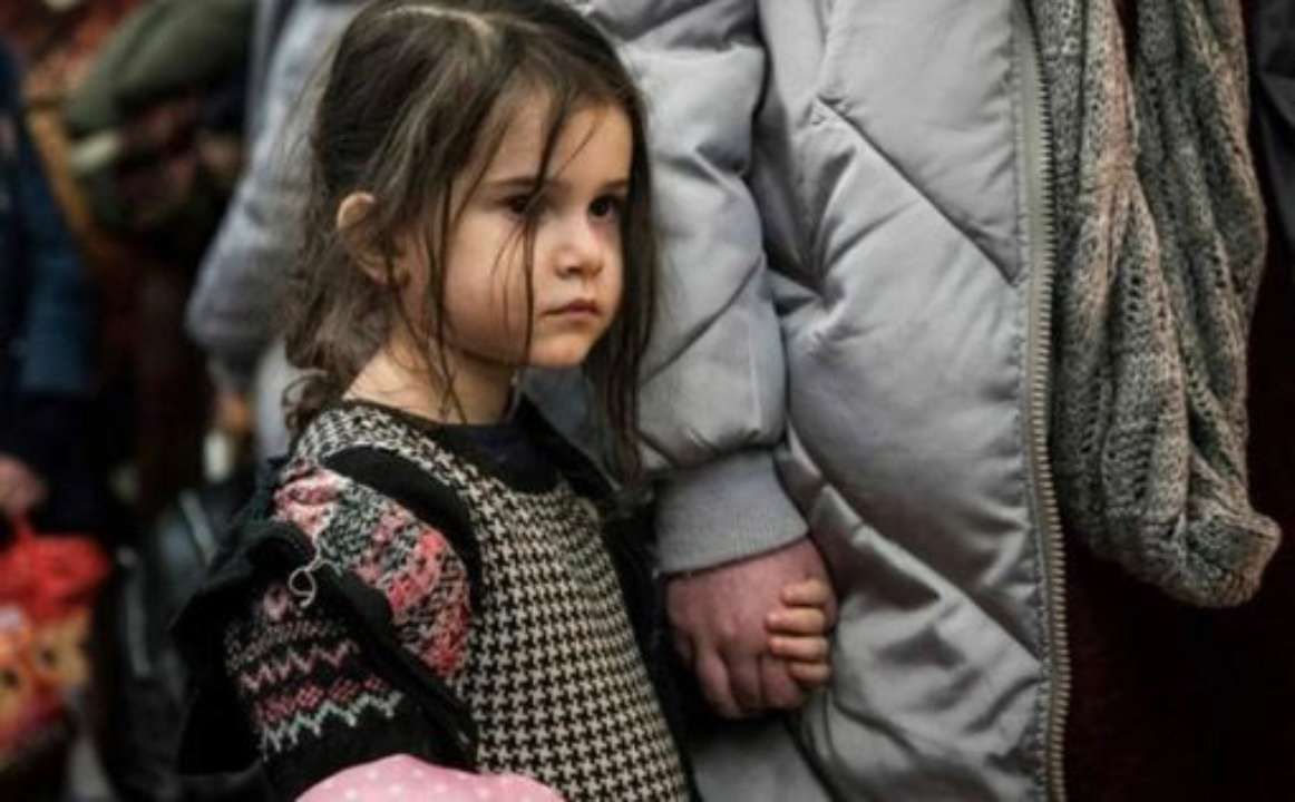 Кількість депортованих до рф українських дітей може сягати від 16 до 300 тисяч - Європарламент