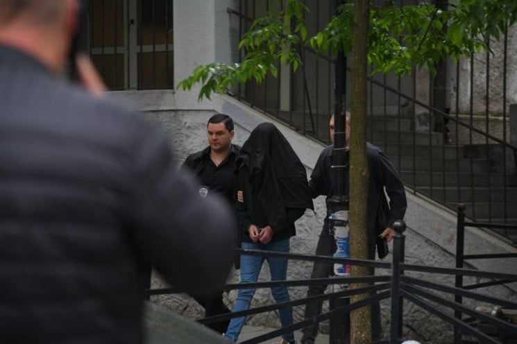 Дев’ять осіб загинули через стрілянину сербського школяра «під кайфом»