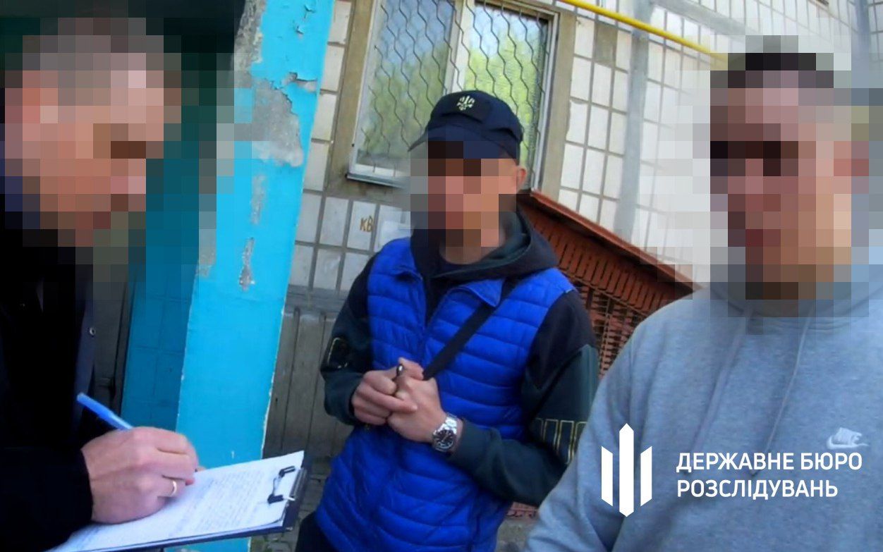 Двом черкаським правоохоронцям  повідомлено про підозру у зґвалтуванні  неповнолітньої.