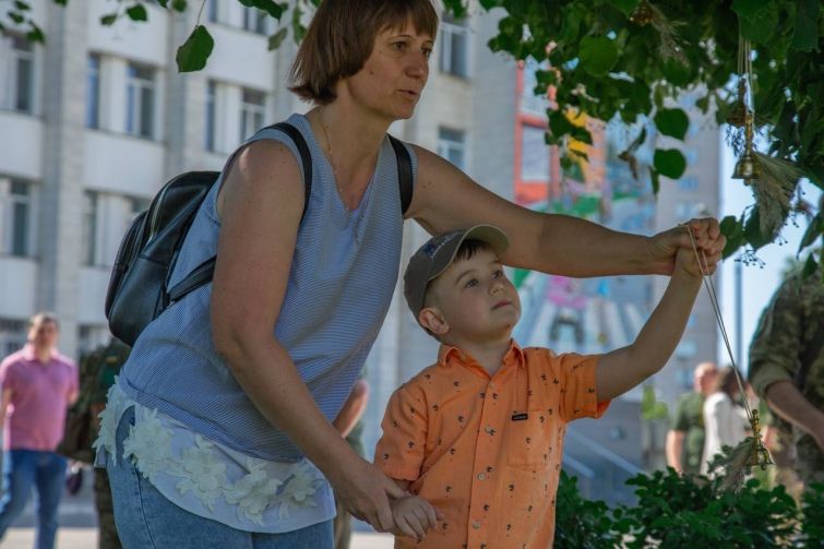 В Україні проходить акція в пам'ять про загиблих дітей під час війни