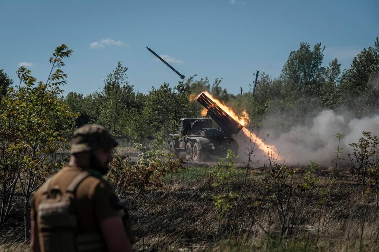 Українські  війська продовжують контрнаступальні операції щонайменше на чотирьох ділянках фронту