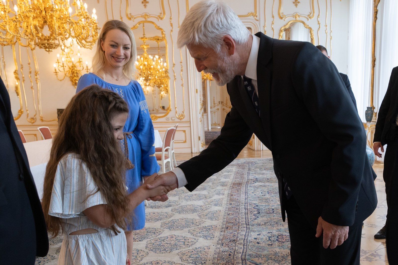 Президент Чехії Павел підтримав українку Поліну після булінгу однокласників