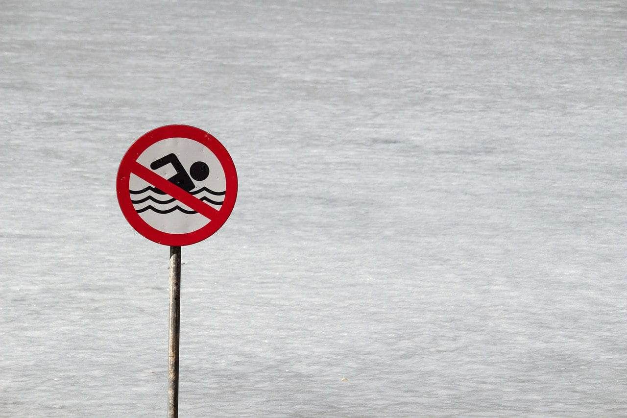 У річках Миколаєва заборонено купатися та ловити рибу