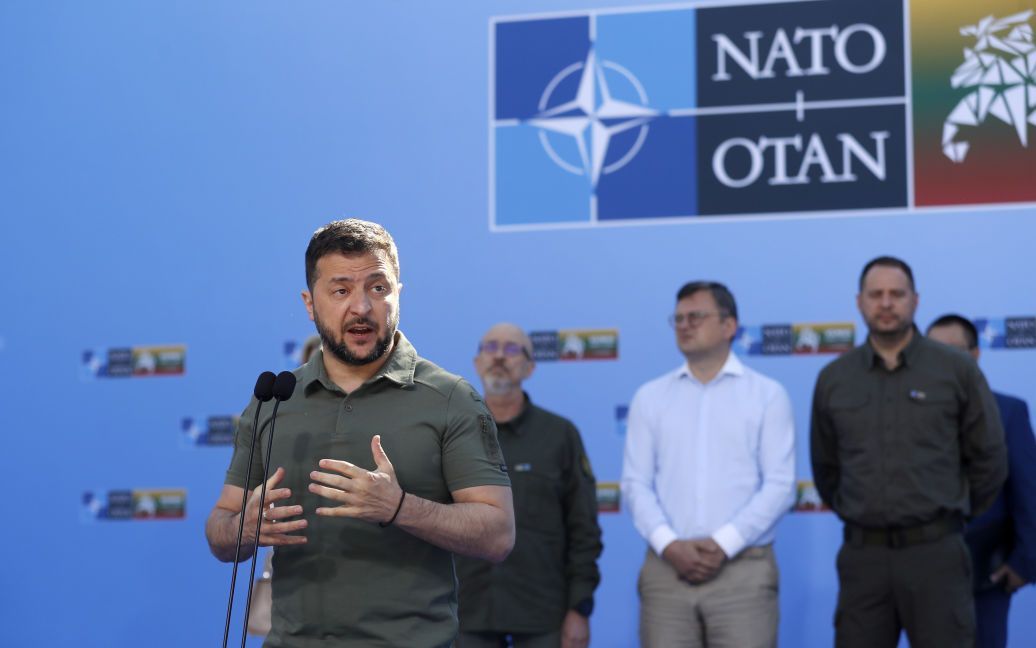 Головні теми переговорів з учасниками саміту НАТО–Зеленський