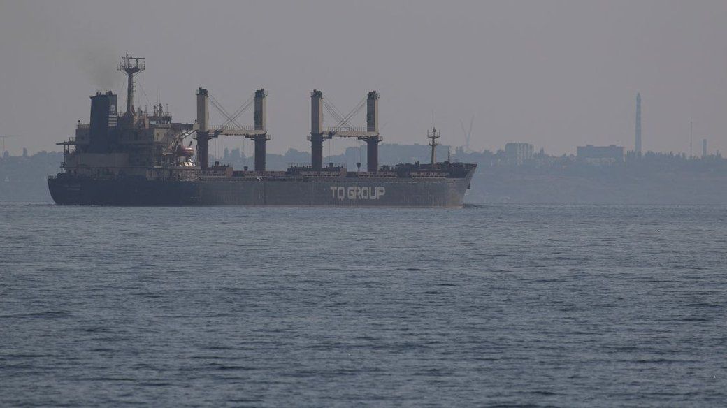 Зернова угода: з порту Одеси вийшло останнє судно зі збіжжям