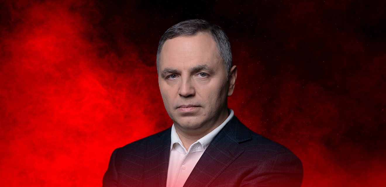 Одіозний Портнов позивається до журналіста Бутусова з-за кордону