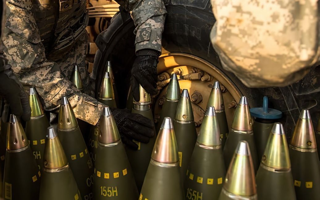 США планують збільшити виробництво снарядів для України у чотири рази
