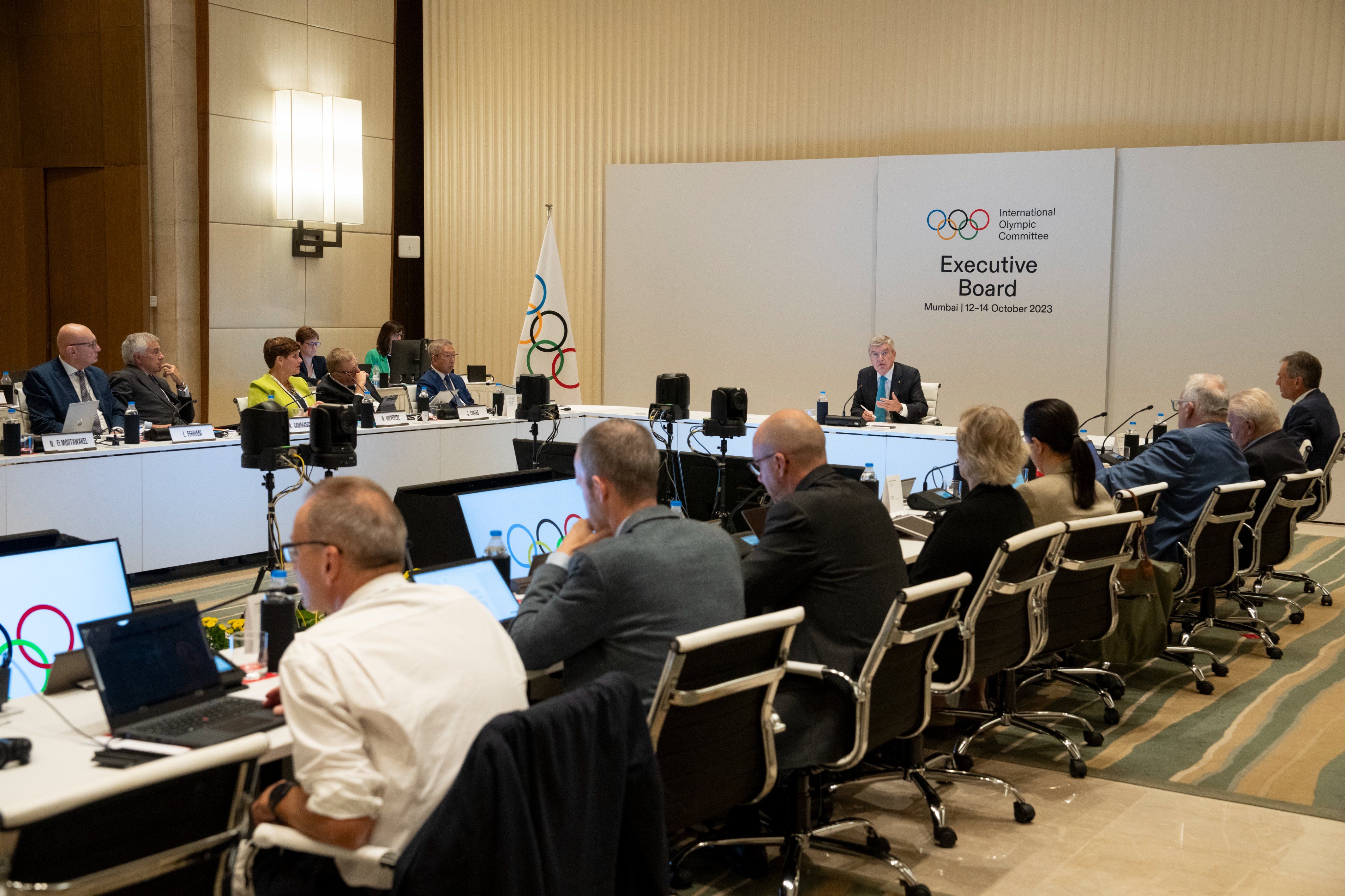 Олімпіський комітет рф відсторонено за порушення хартії - МОК