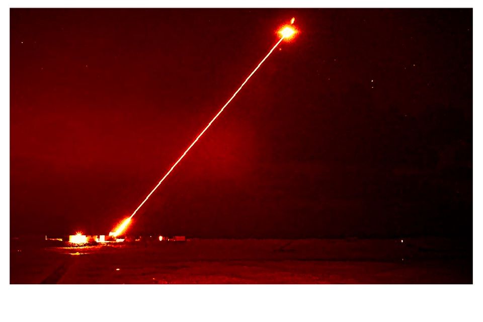 «Зоряні війни»: Британія вперше випробувала новітню лазерну зброю, фото