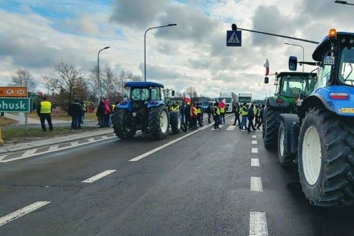 Українське зерно поперек горла: польські фермери розпочинають загальнонаціональний протест