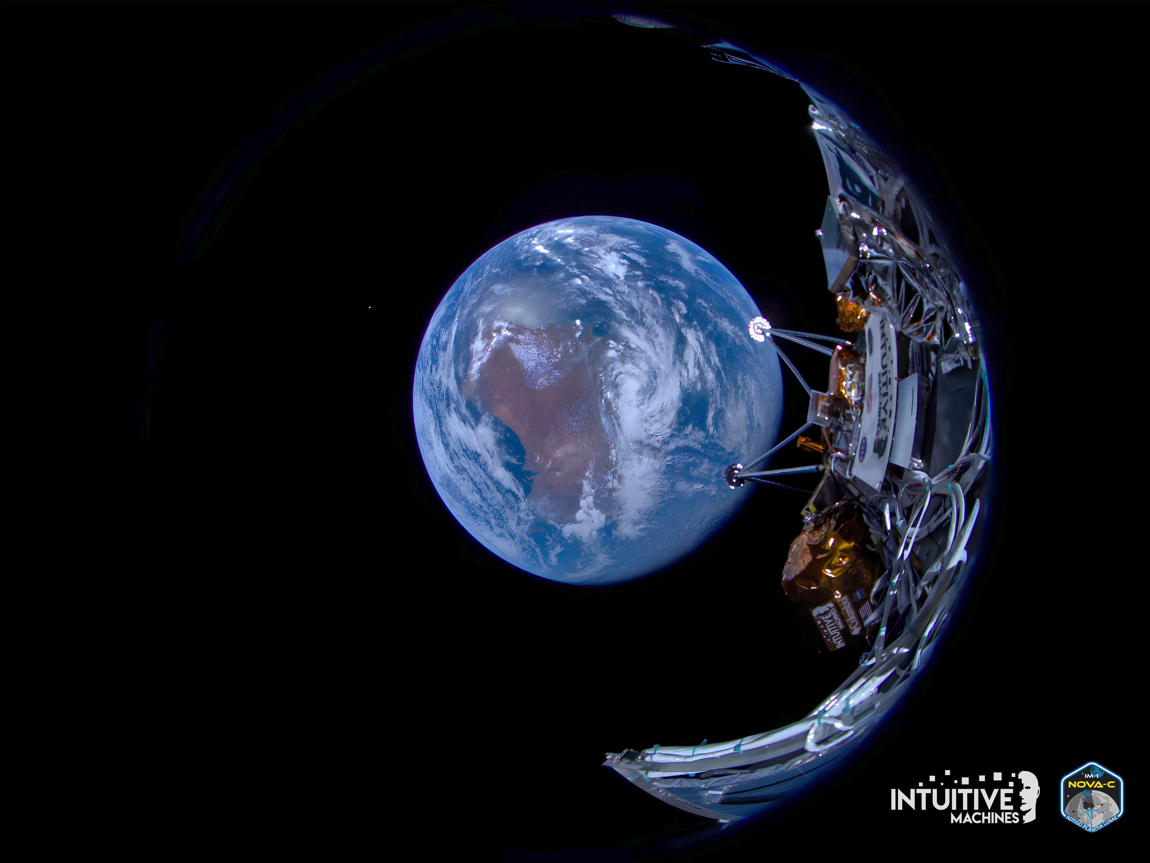 Космічний апарат Odysseus показав перші знімки з поверхні Місяця.