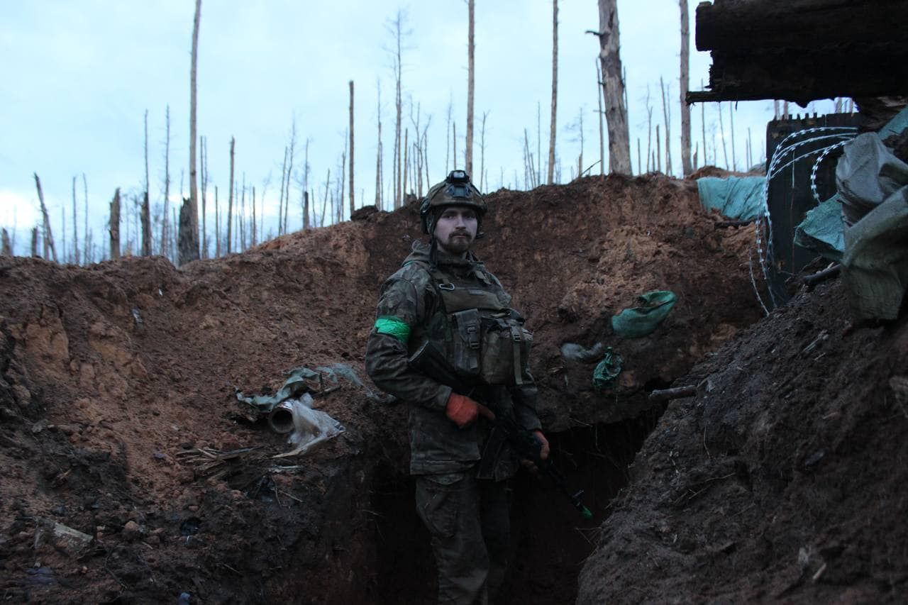 У Серебрянському лісі нацгвардійці знищили 30 ворожих бліндажів за тиждень
