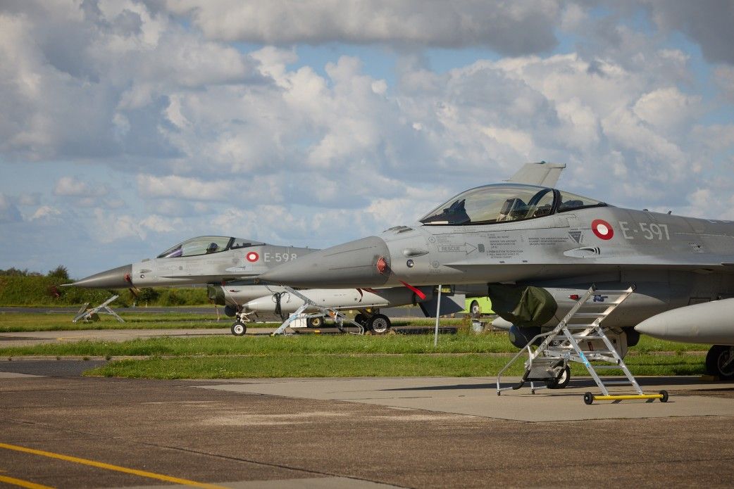 Данія передасть Україні винищувачі F-16 влітку – Посол Міккельсен