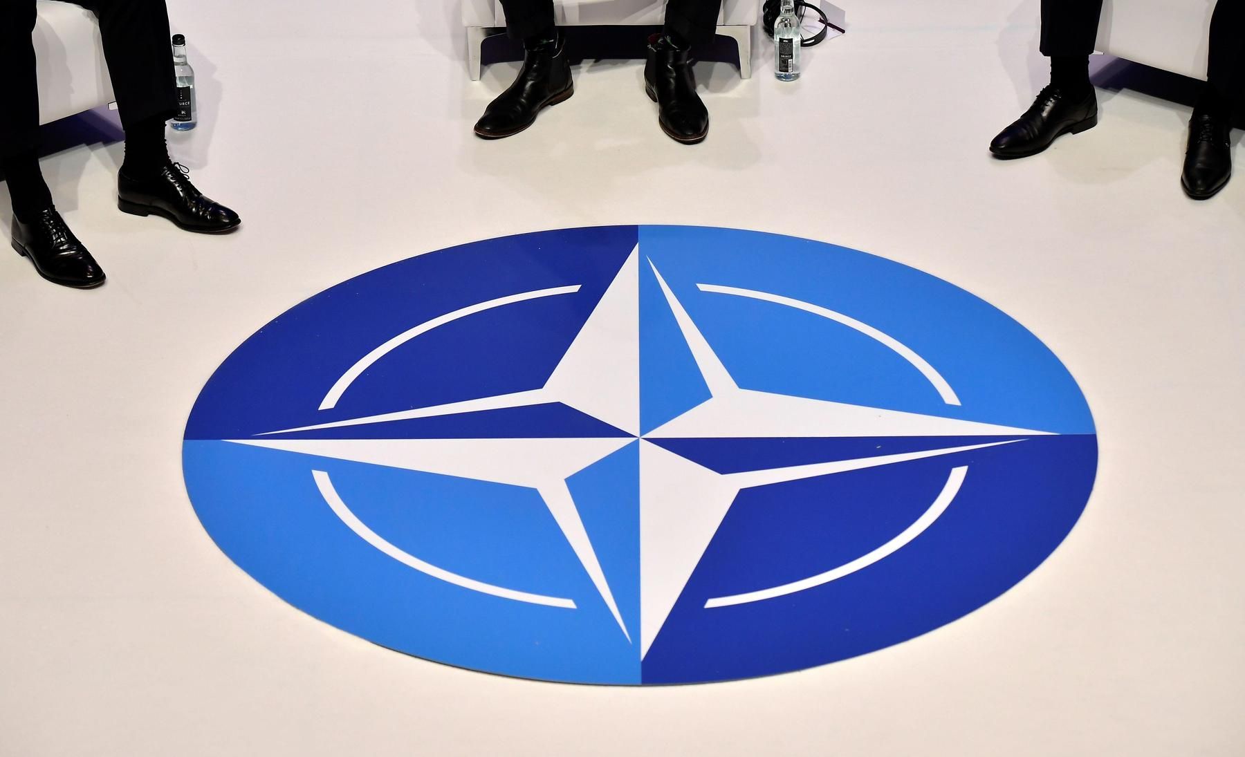 Нейтральні країни Європи просять НАТО посилити співпрацю через агресивну політику росії.