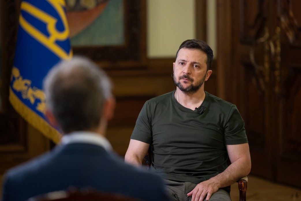 Зеленський під час інтерв'ю журналістам Reuters.