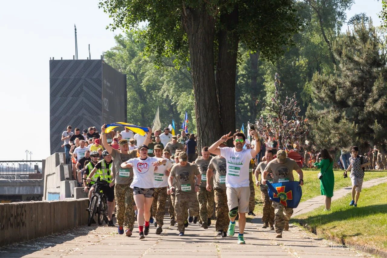 День Києва: відбувся 31-й «Пробіг під каштанами», фото