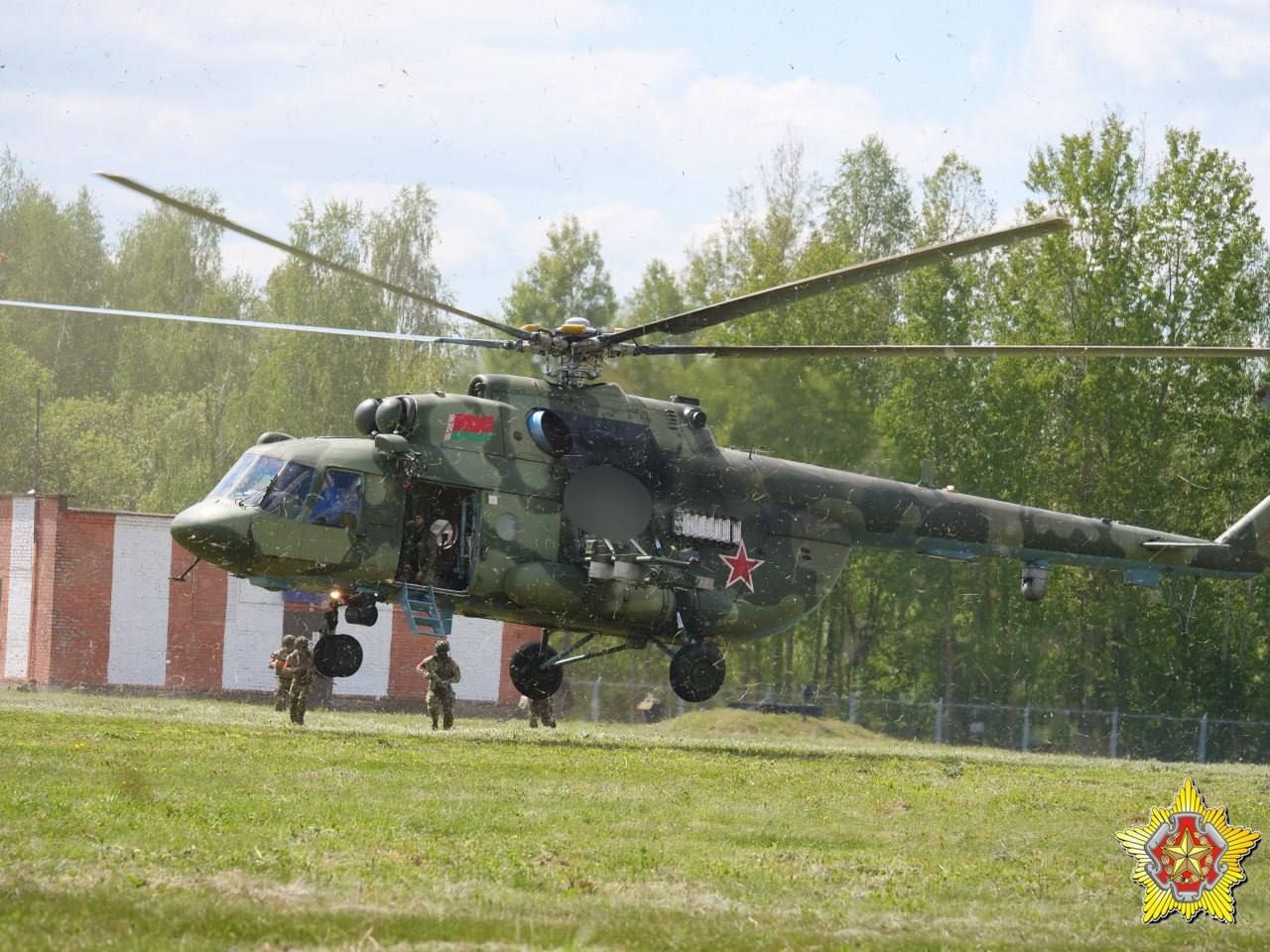 Білорусь залучає до навчань власну військову авіацію.