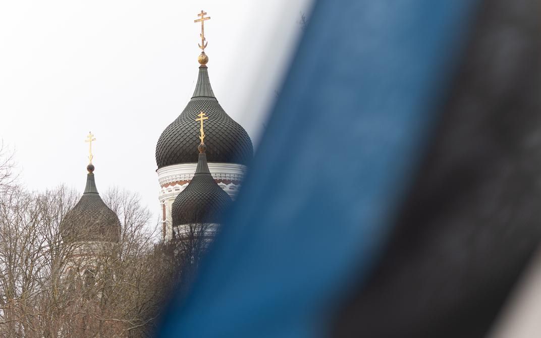 Естонія розриває угоди оренди храмів з московським попівством