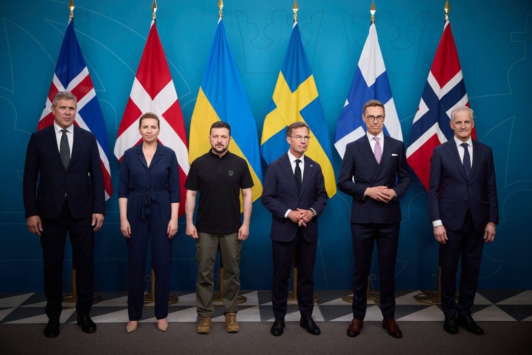 Зеленський та учасники третього саміту Україна – Північна Європа у Стокгольмі.