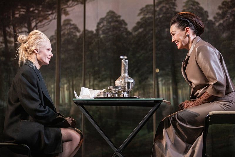 Хід королеви: чому варто дивитися «Марію Стюарт» режисера Івана Уривського, рецензія