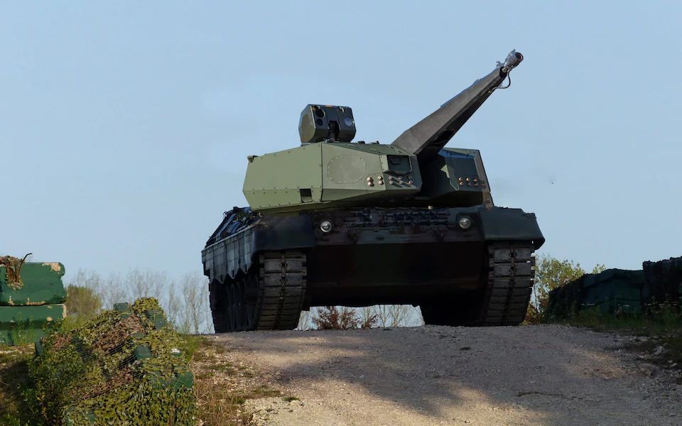 Україна отримає танк Frankenstein німецького виробництва який здатен збиватиме ракети та дрони.