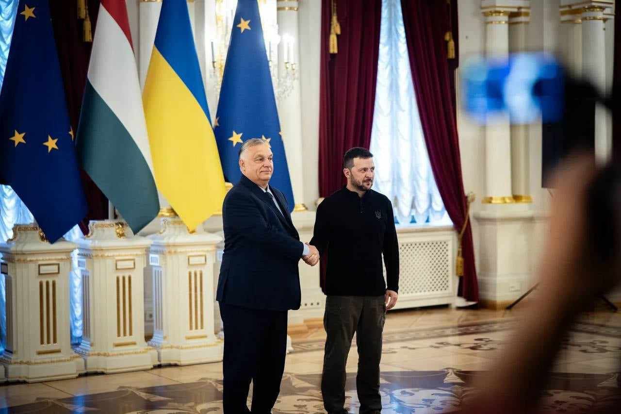 Зеленський і Орбан домовилися працювати над угодою, яка зніме двосторонні проблеми.