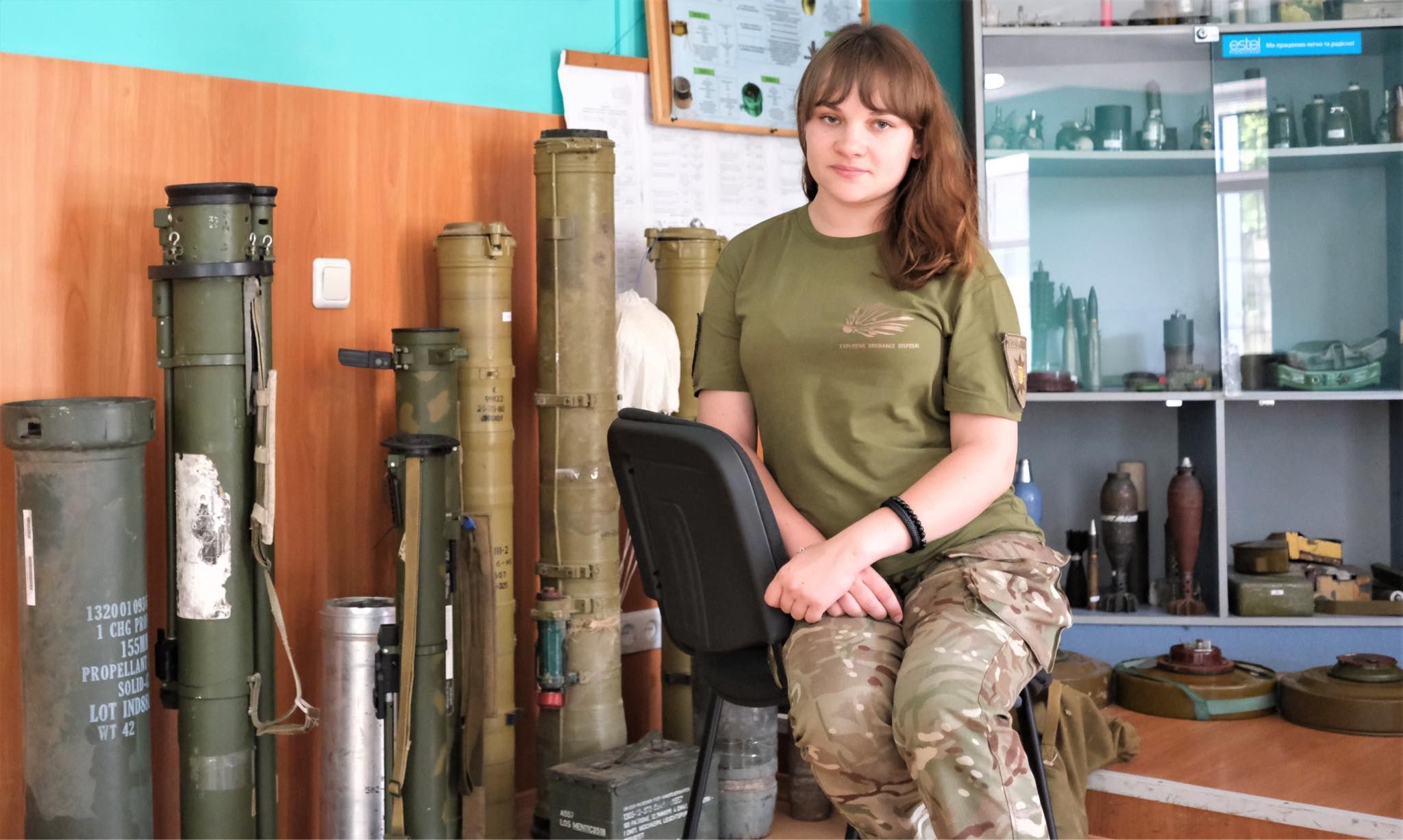 Шукає, знаходить і знешкоджує: Людмила Стрижак — єдина жінка в команді поліцейських-вибухотехніків Полтавщини