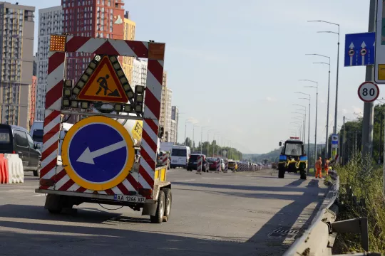 Чим особливе Столичне? У Києві роблять ремонт дороги, яка його не вельми потребує