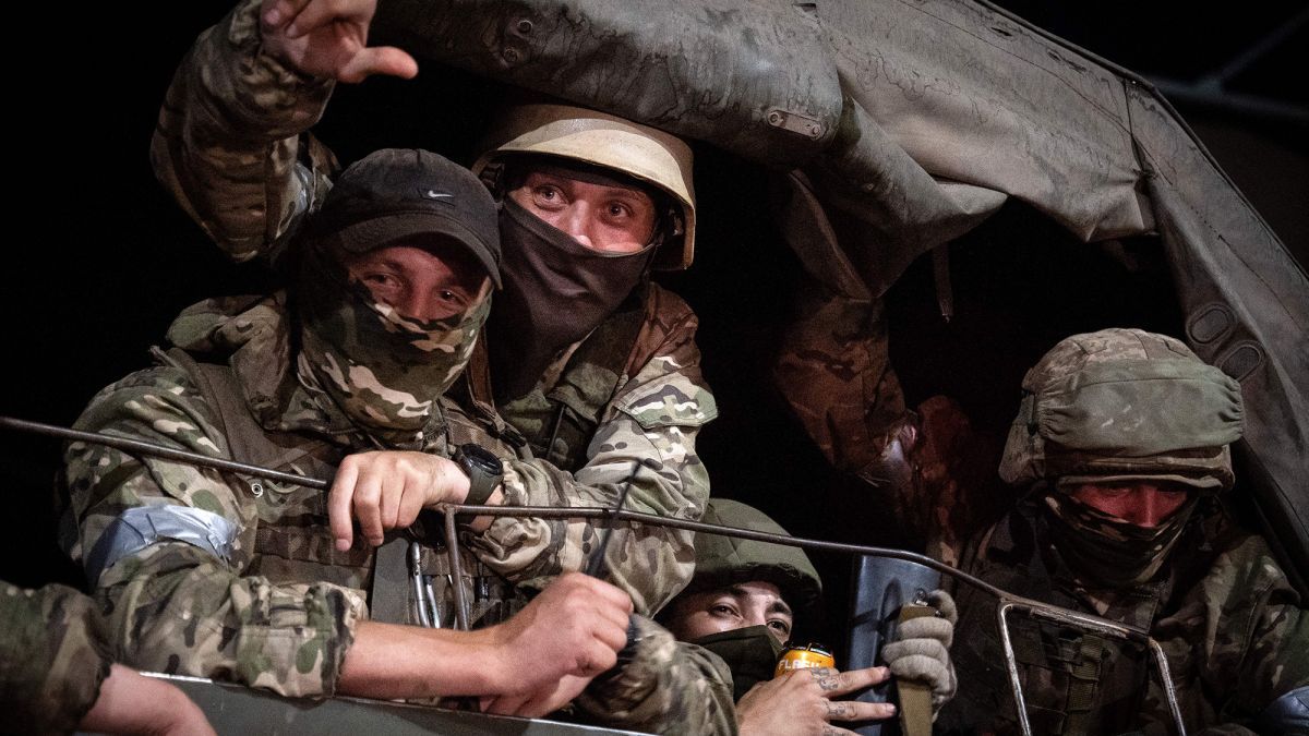 Туареги посприяли: рф виведе частину «вагнерівців» з України
