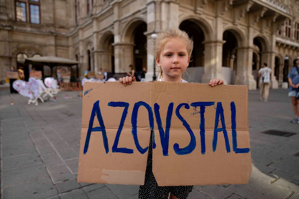 Російський полон убиває: мітинг у Відні нагадав про теракт в Оленівці