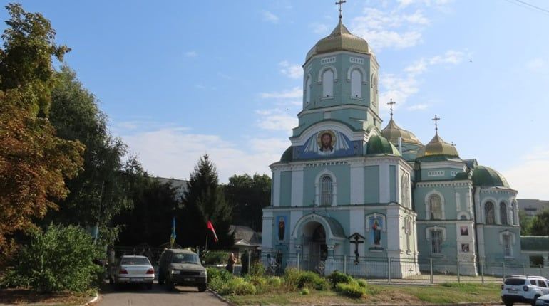 Свято-Успенський собор у Золотоноші перейшов до Православної церкви України.