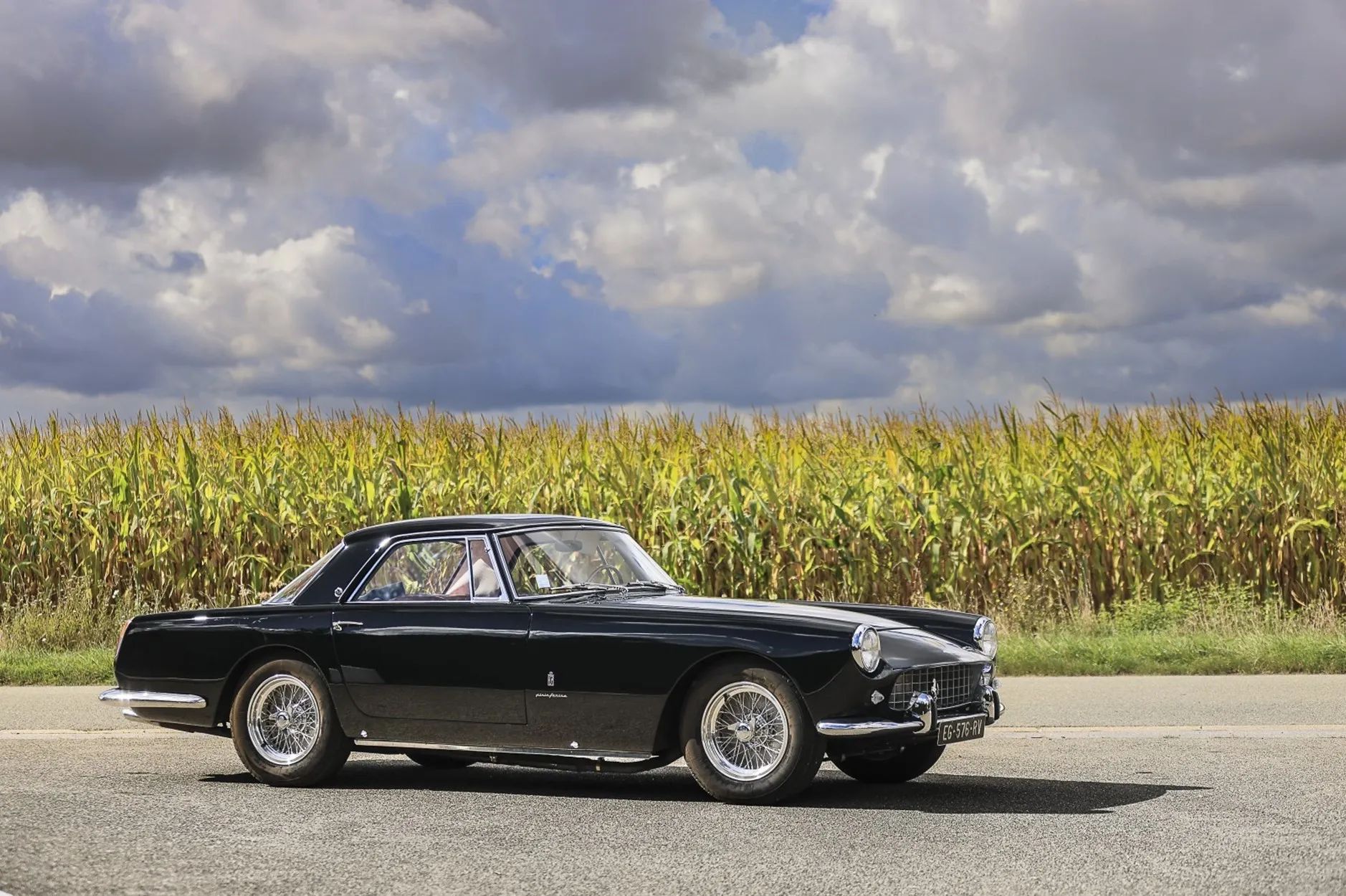 Вінтажний Ferrari Анджеліни Джолі 1958 року випуску.