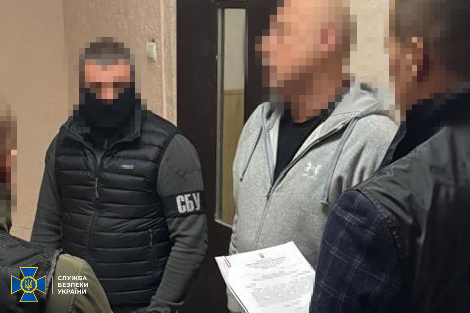 СБУ запобігла вбивству свідка у кримінальній справі, де полковнику Служби безпеки пропонували 1 млн американських доларів хабаря.