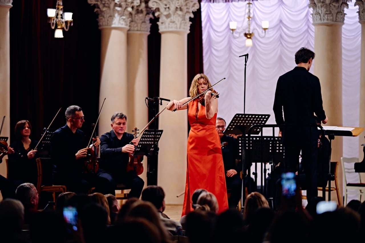 Леді-скрипка. Богдана Півненко у Києві і Кембриджі виконує твори українських композиторів