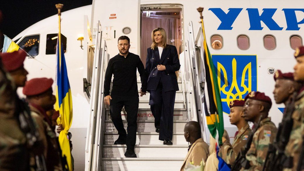 Зеленський перервав візит до ПАР - масовані удари ЗС рф по Україні змінили його плани.