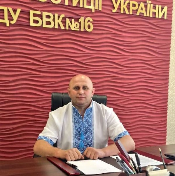 Катували, аж поки вбили. У Полтаві судять співробітників виправної колонії за знущання над засудженими