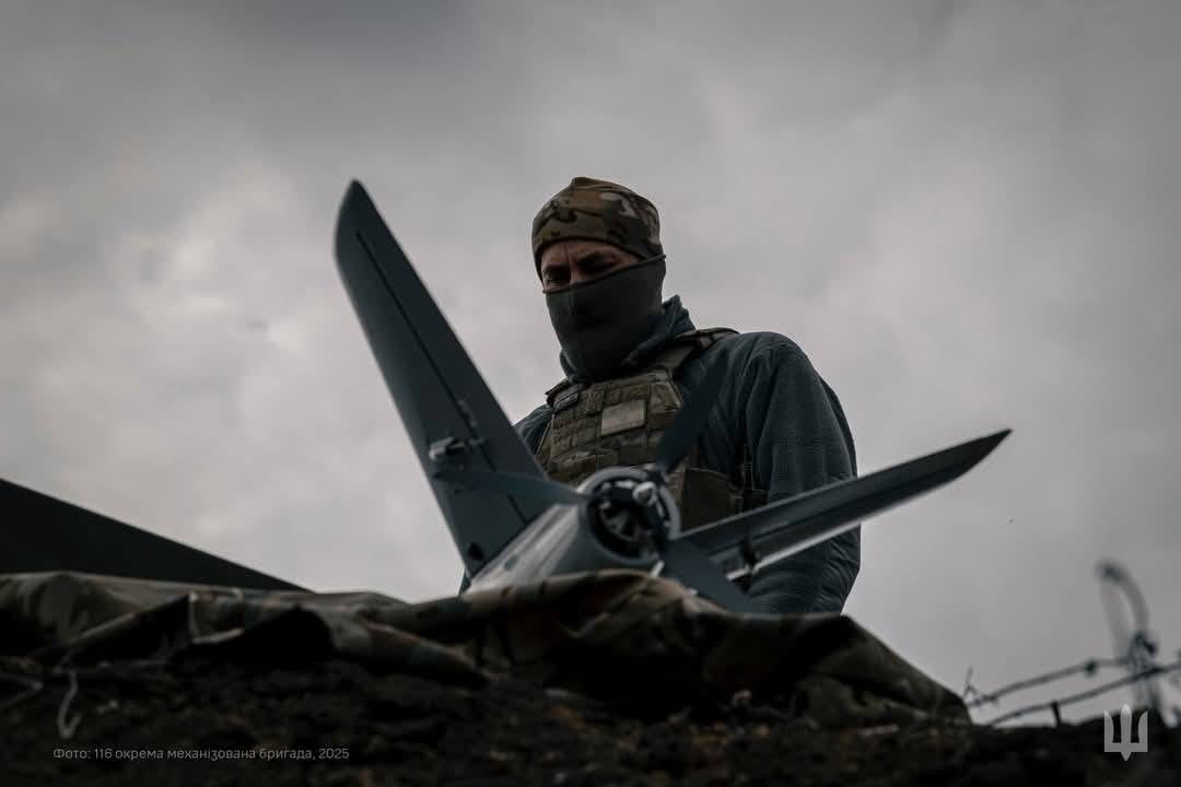 Парад без пафосу. Українські військові продовжують псувати рашистам статистику до 9 травня