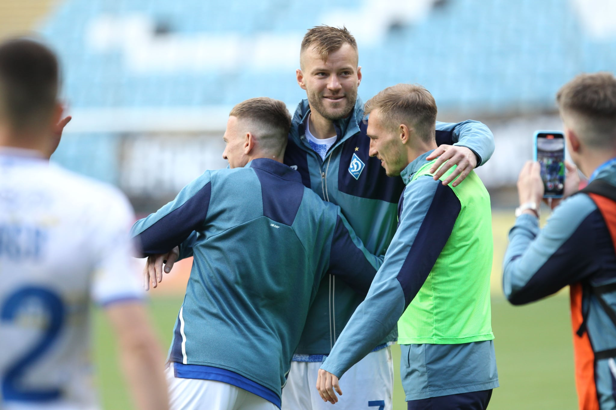 Гордість за своїх. Після невдачі в фіналі національного Кубка «Динамо» достроково оформило чемпіонство