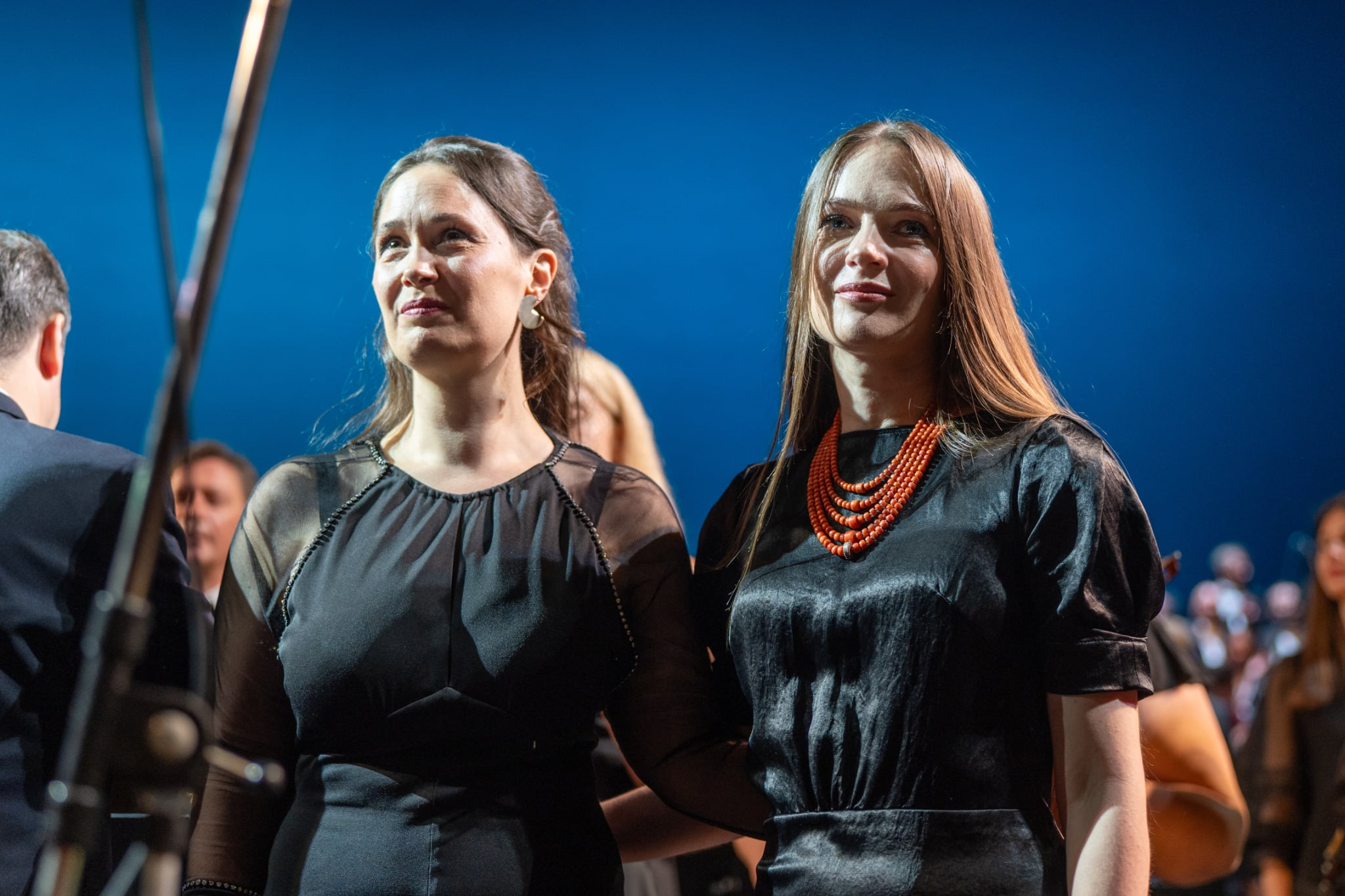 Нобелівська лауреатка Олександра Матвійчук прочитала текст у прем’єрі «Кантати часів війни» Йорга Відманна